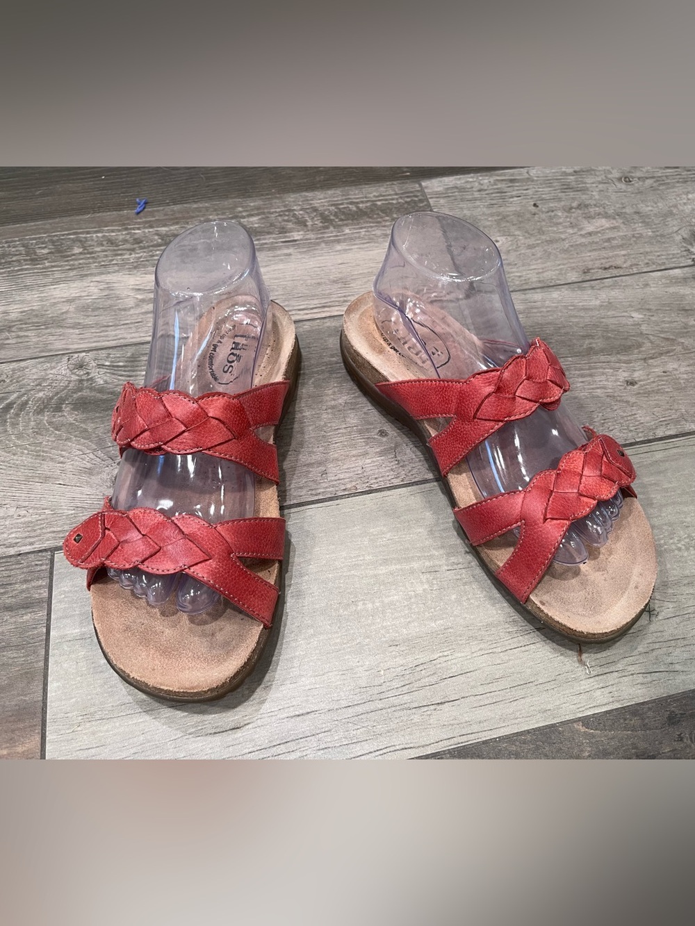 Taos Footwear Women's Leather Braidie Double Strap Sandal True Red Size 9